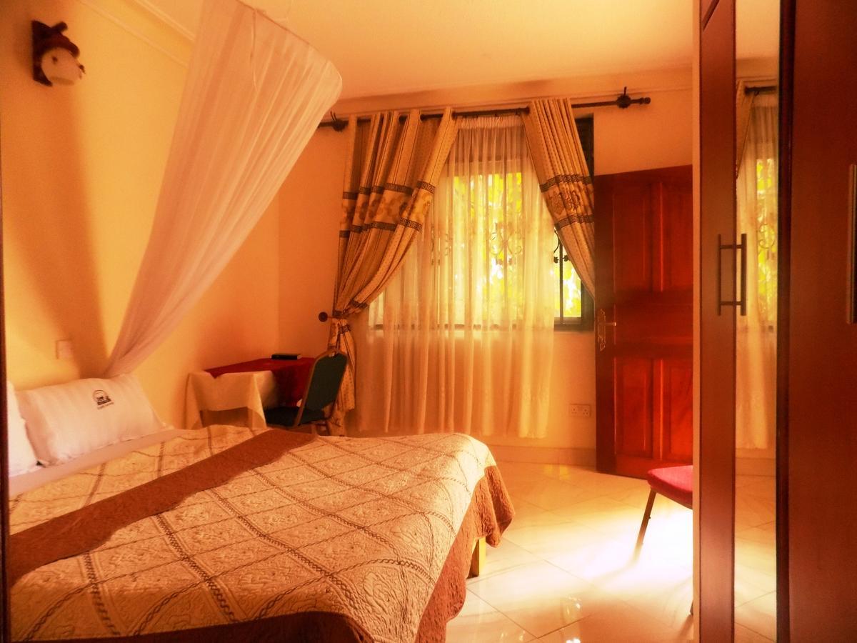 Rhino Motel Mbarara Exteriér fotografie